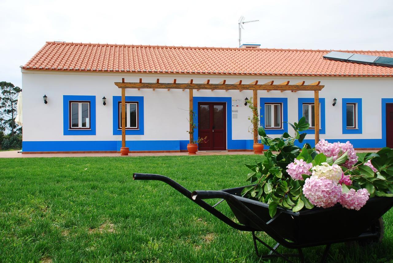 Casa de Campo O Monte Da Estrada *